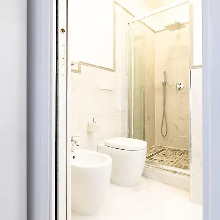 Trastevere Silver King Jacuzzisuite -topcollection * Rom